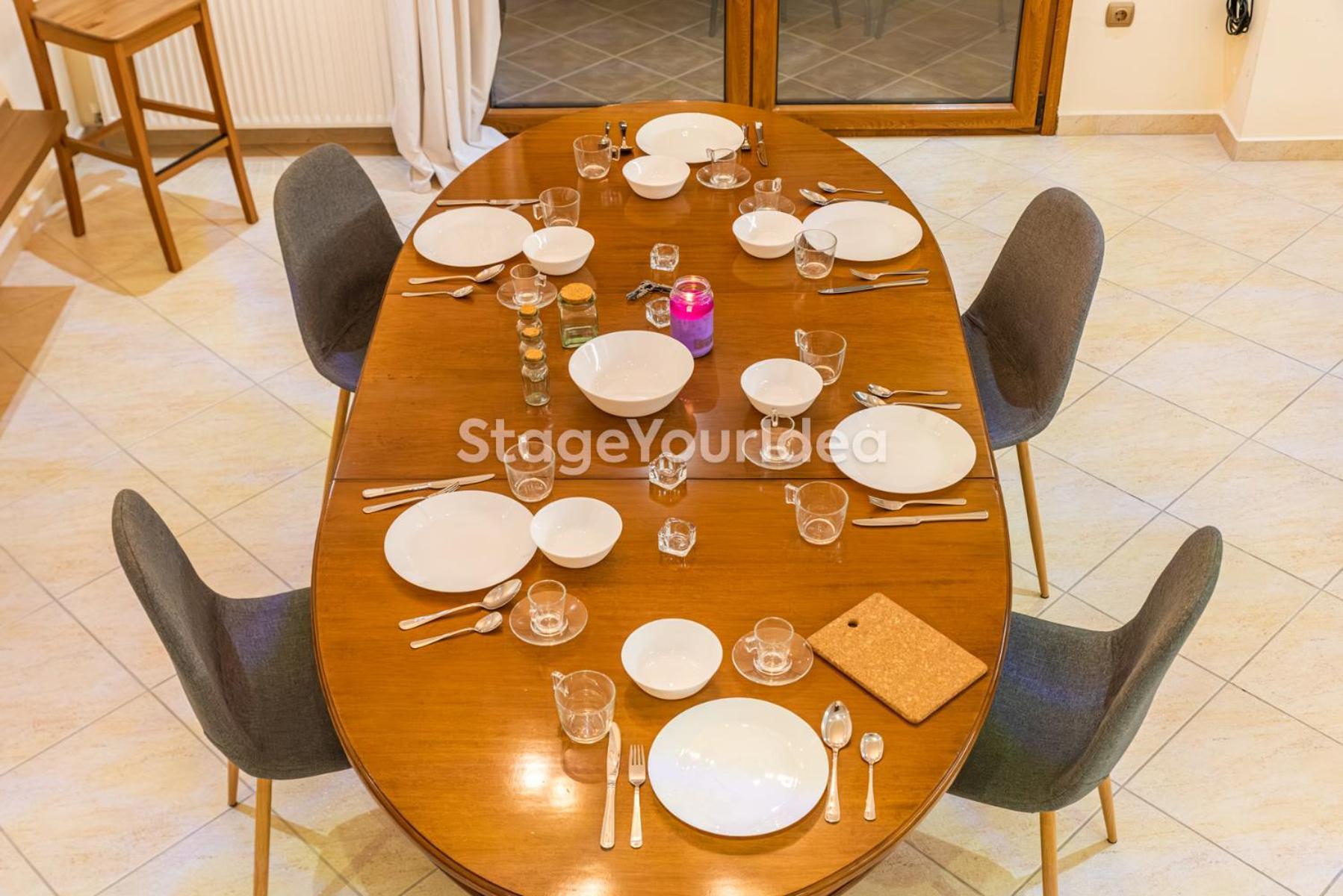 Luxury Appartment, Only 7 Minutes From Thessaloniki Airport And 15 Minutes From Center ,for 8-23 People Also For Gatherings And Parties Appartement *
