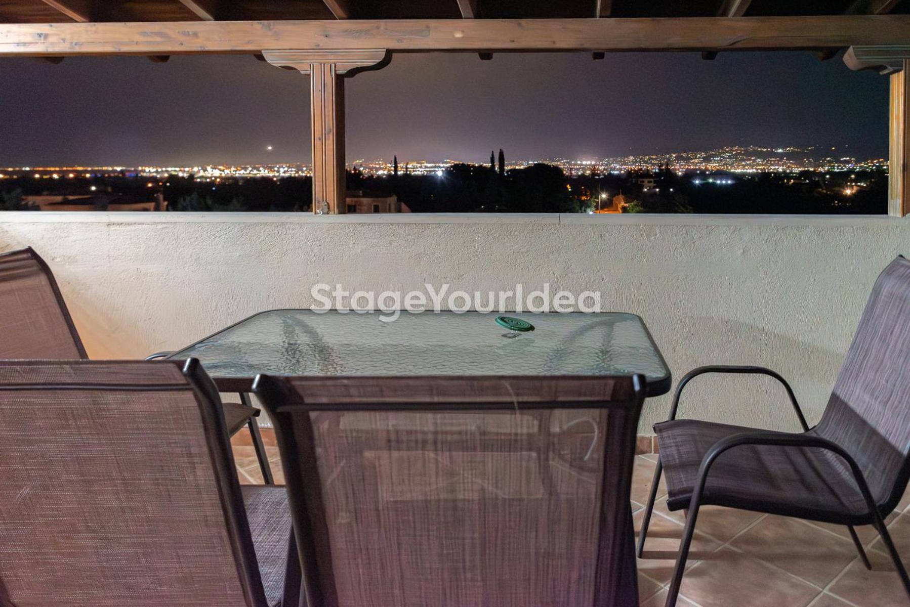 Luxury Appartment, Only 7 Minutes From Thessaloniki Airport And 15 Minutes From Center ,for 8-23 People Also For Gatherings And Parties *