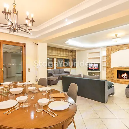 Luxury Appartment, Only 7 Minutes From Thessaloniki Airport And 15 Minutes From City Center ,For 8-23 People Also For Gatherings And Parties Neon Rysion Buitenkant foto