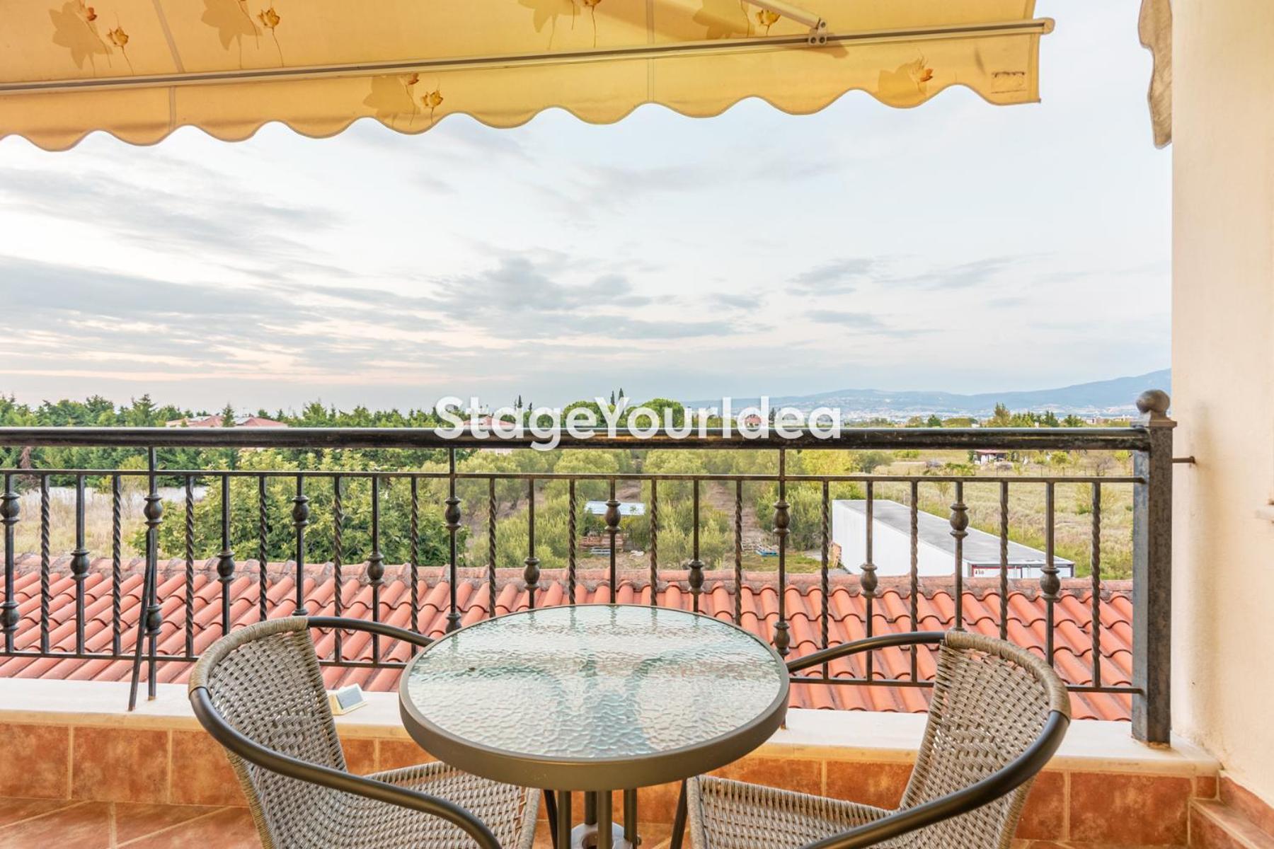 Luxury Appartment, Only 7 Minutes From Thessaloniki Airport And 15 Minutes From Center ,for 8-23 People Also For Gatherings And Parties Apartment Neon Rysion