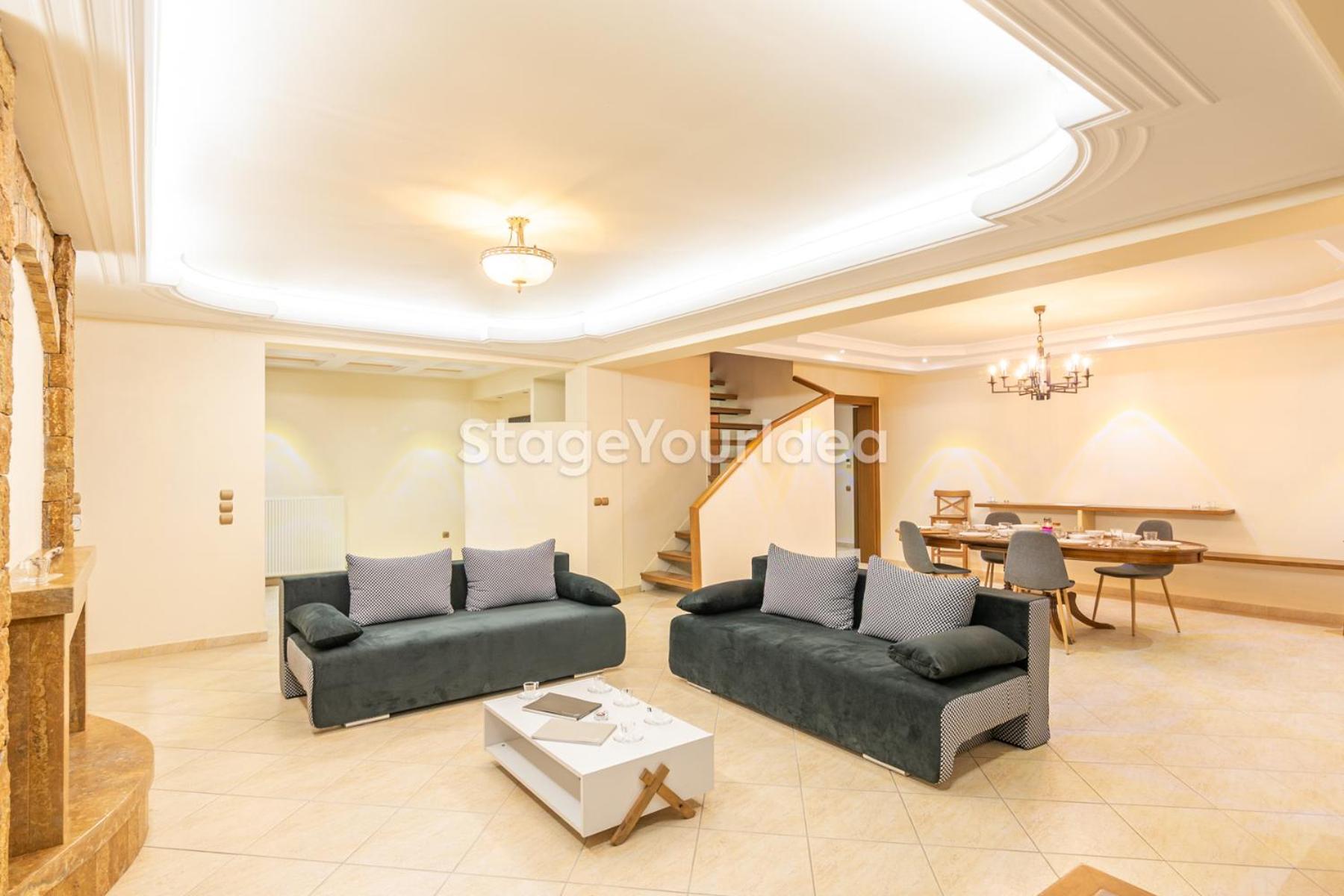 Luxury Appartment, Only 7 Minutes From Thessaloniki Airport And 15 Minutes From Center ,for 8-23 People Also For Gatherings And Parties *